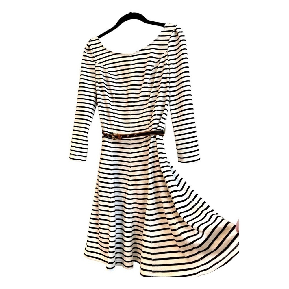 ARK & CO. NWT, KNEE LENGTH, WHITE & BLACK STRIPE, CASUAL OR DRESSY, DRESS.SIZE L